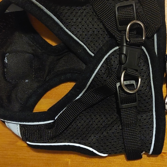 Escape Proof Adjustable Soft Vest - Picture 6 of 8